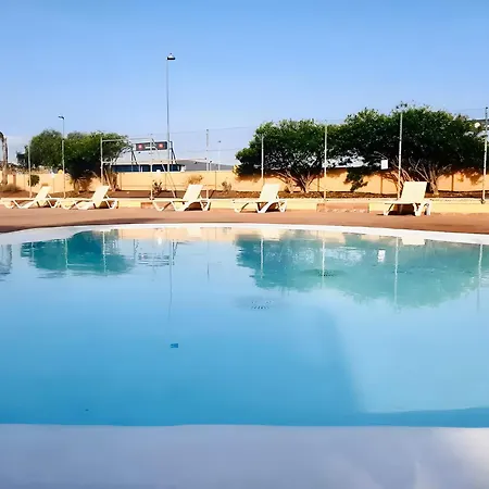 Luxury Ocean View דירה קורלחו